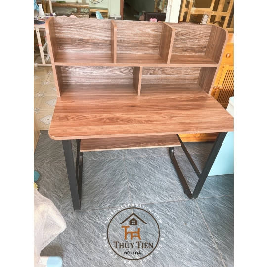 Bàn học sinh min chân sắt