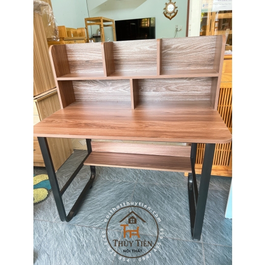 Bàn học sinh min chân sắt