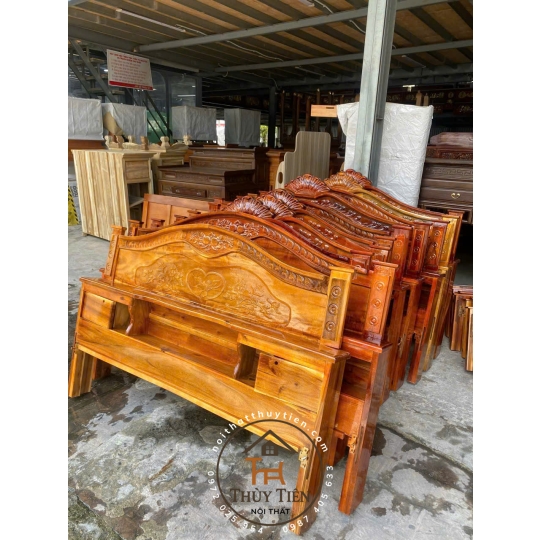 Giường ngủ gỗ tràm