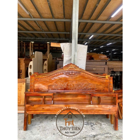 Giường ngủ gỗ tràm