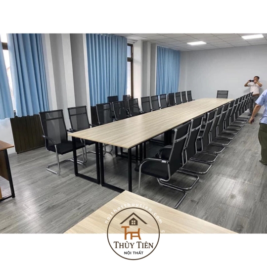 Ghế văn phòng CQ205 chân quỳ U