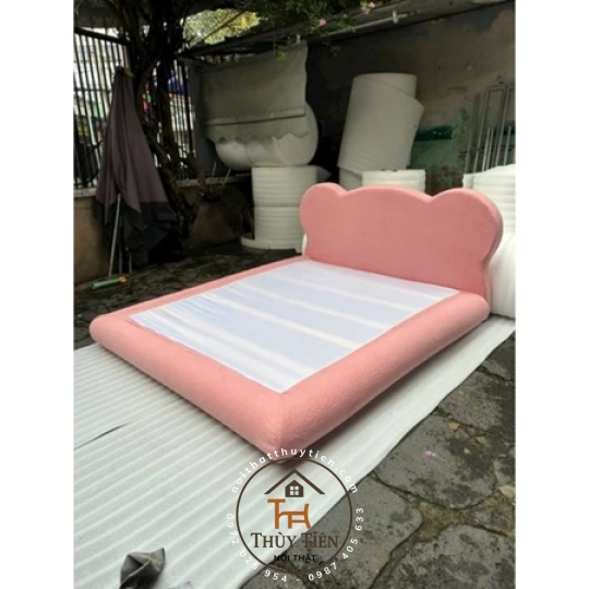 Giường kẹo dẻo bọc nệm xung quanh chống va đập kèm đầu giường