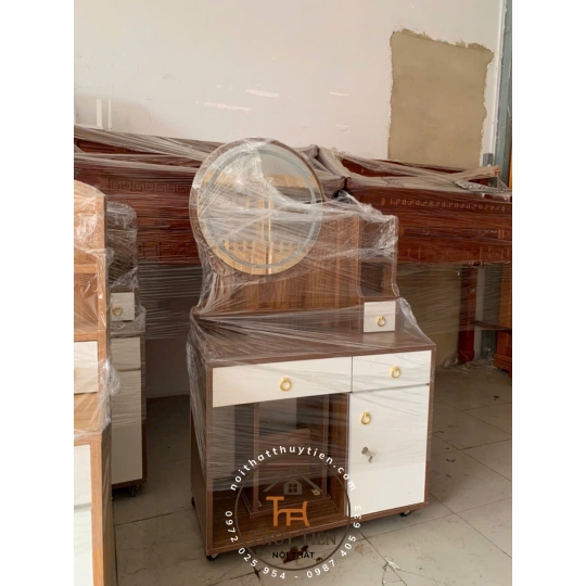 Bàn trang điểm MDF nhiều mẫu