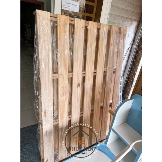 Giường pallet gỗ thông