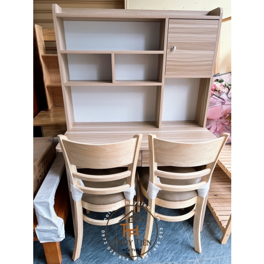 Ghế gỗ cabin mặt nệm