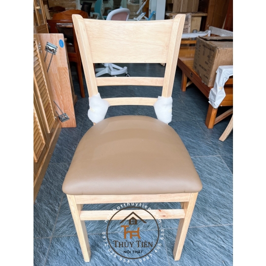 Ghế gỗ cabin mặt nệm