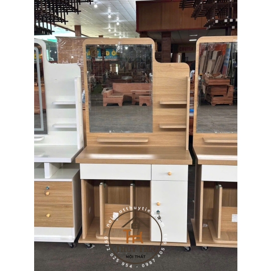 Bàn trang điểm Min