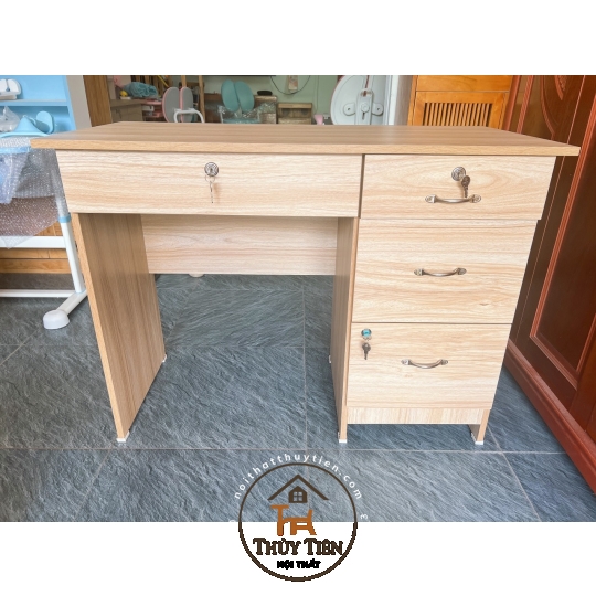 Bàn làm việc MDF lõi xanh