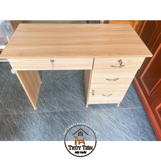 Bàn làm việc MDF lõi xanh