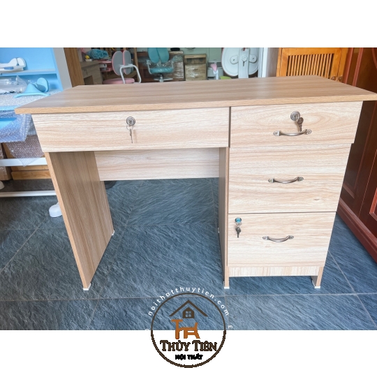 Bàn làm việc MDF lõi xanh