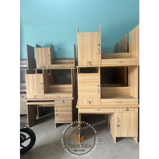 Bàn làm việc okal min có hộc khoá chắc chắn