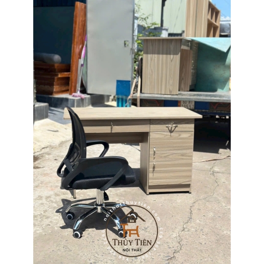 Bàn làm việc MDF lõi xanh