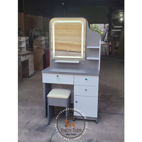 Bàn trang điểm MDF lõi xanh