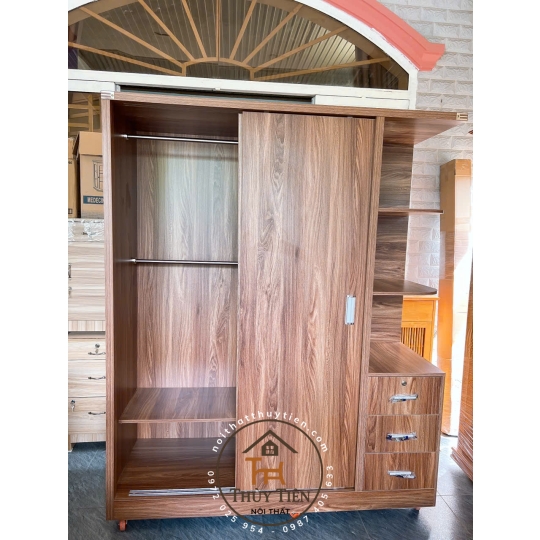 Tủ quần áo MDF lõi xanh cửa lùa có kệ ngoài ngang 1m6