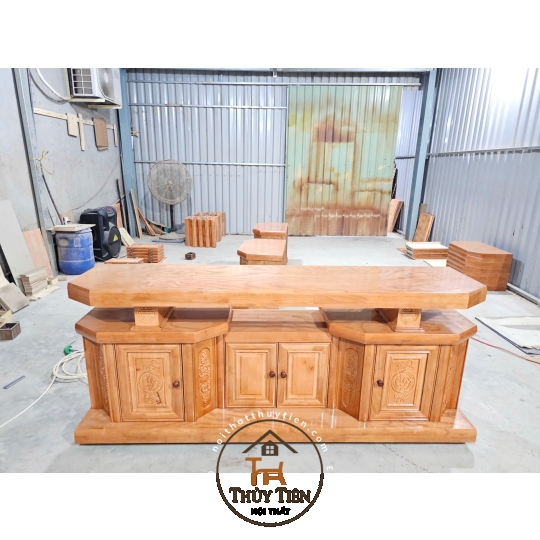 Mẫu Cốp tivi gỗ cao su