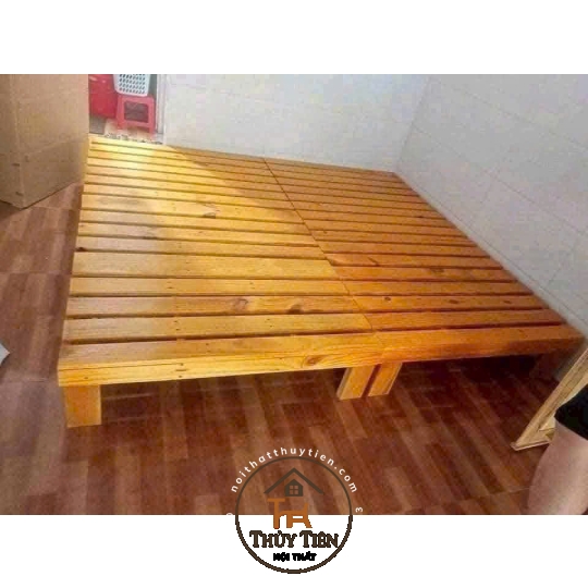 Mẫu Giường pallet gỗ thông