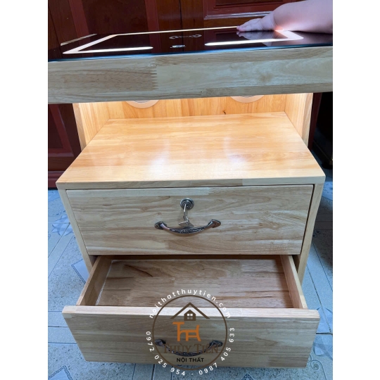 Tủ đầu giường gỗ cao su kiêm loa bluetooth kết hợp sạc điện thoại ko dây có ngăn ẩn giấu tiền thẻ từ 