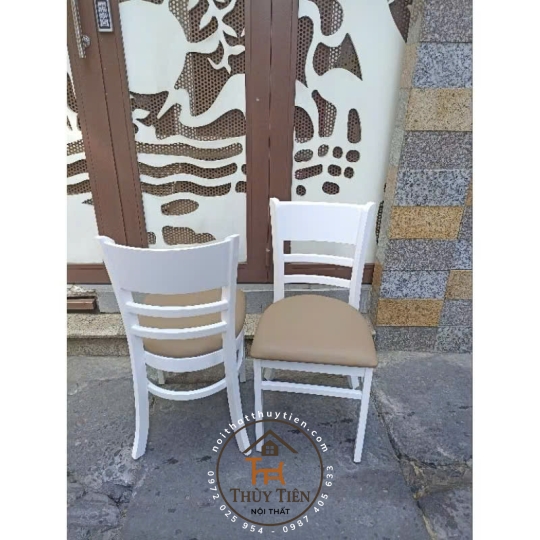 Bàn Ăn Gỗ Cao Su 4 Ghế  cabin Mặt Nệm giá rẻ - BGCSMN 001