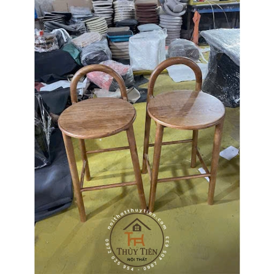 Ghế bar bobby , từ xưởng tới quán khác biệt hẳn