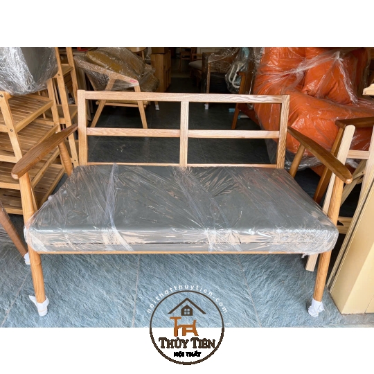 Sofa tay nhọn gỗ ASH nguyên khối cao cấp- Đỉnh cao thẩm mỹ