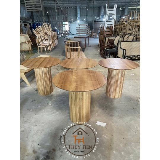 Các mẫu bàn  thông dụng