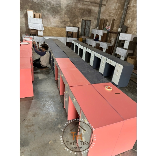 Bàn trang điểm MDF mẫu mới led và ko led